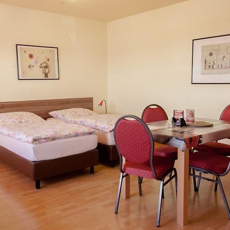 Pension Klingenstr. 23 Otel Leipzig Oda fotoğraf