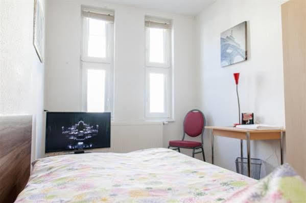 Pension Klingenstr. 23 Otel Leipzig Dış mekan fotoğraf